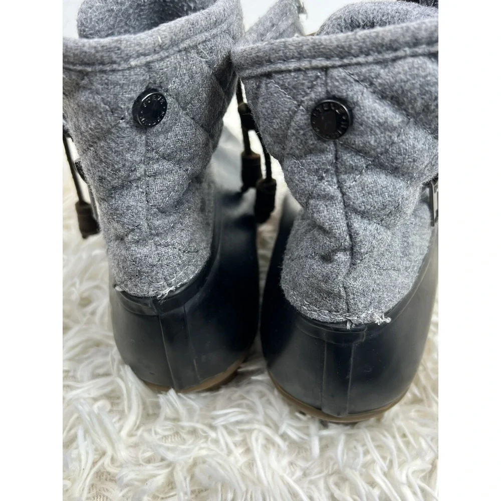 Steve Madden Women's Duck Boots Size 10 Gray And Black Rain Winter Spring Fall